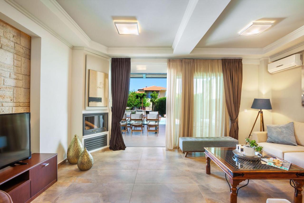 Sunny Villas Resort & Spa Ханиоти Экстерьер фото
