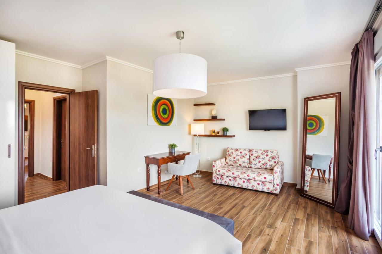 Sunny Villas Resort & Spa Ханиоти Экстерьер фото